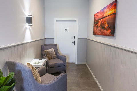 Bay Of Fires Apartments - Dalby Accommodation 2