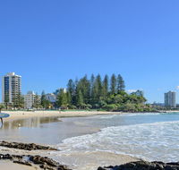 Bayview Apartments Rainbow Bay - Dalby Accommodation