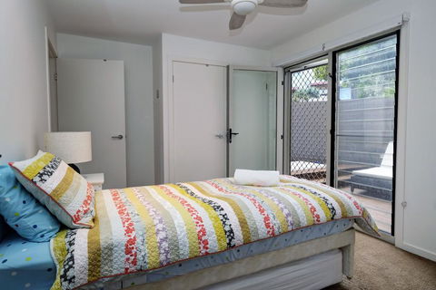 BEACH - BAY - BEE - PET FRIENDLY - Dalby Accommodation 3