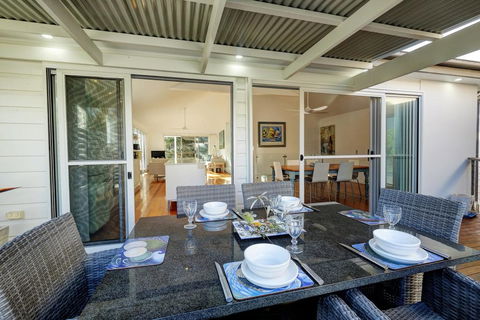 BEACH - BAY - BEE - PET FRIENDLY - Dalby Accommodation 2