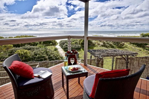 Beach Break - Dalby Accommodation 0