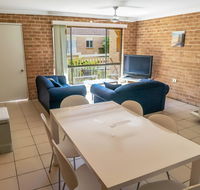 Beach Chalet 3 - Dalby Accommodation