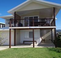 Beach Club 1 5 Gowing Street - Dalby Accommodation