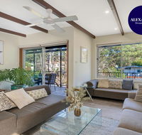 BEACH HOME ENCHANTED STAY CONNECT with NATURE - Dalby Accommodation