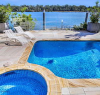 Beach House  The Cove - Dalby Accommodation