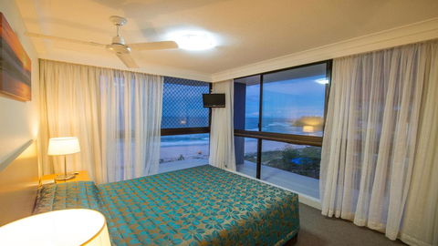 Beach House Seaside Resort - Dalby Accommodation 3