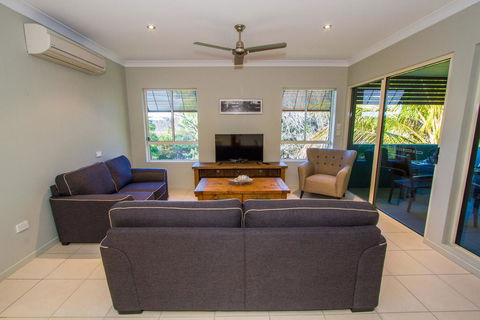 Beach Pad 2 - Dalby Accommodation 3