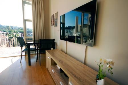Beach Pad: Bondi Beach - Dalby Accommodation 2