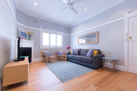 Beach Retreat - Dalby Accommodation 0
