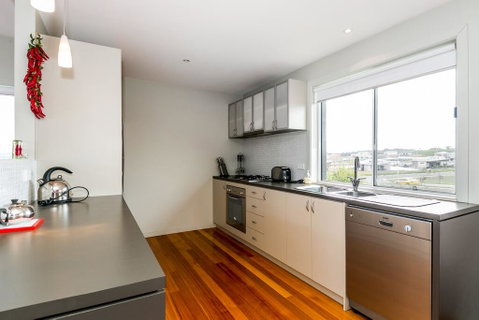 Beach Road Classic 2-114 - Dalby Accommodation 0