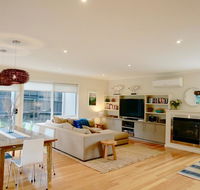 Beachcomber - Dalby Accommodation