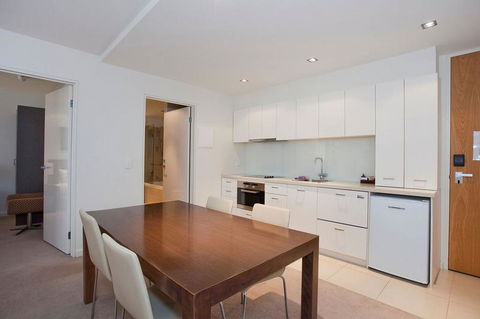Beachfront Resort Torquay, Australia - Dalby Accommodation 1