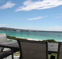 BEACHHOUSE BINALONG Luxury waterfront holiday house at Bay of Fires - Dalby Accommodation