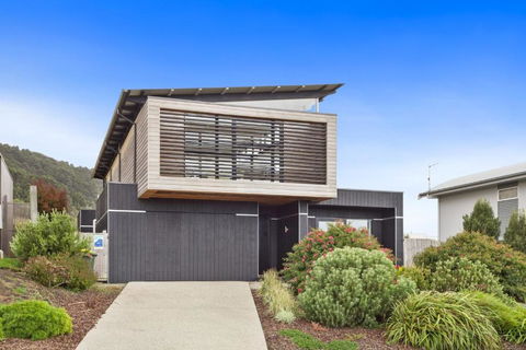 Red Salt - Dalby Accommodation 1