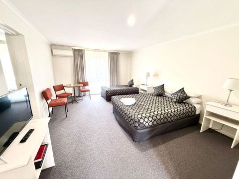 Redgum Motel - Dalby Accommodation 0