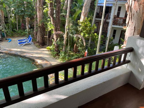REEF RETREAT APARTMENTS PALM COVE Unit 28 - Dalby Accommodation 2