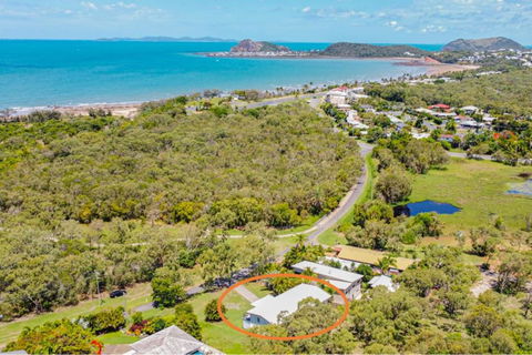 RELAX @48 CLOSE TO BEACH Sleeps 7 - Dalby Accommodation 0
