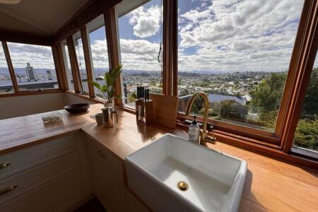 Renovated Cottage Near Cataract Gorge Launceston - Dalby Accommodation 2