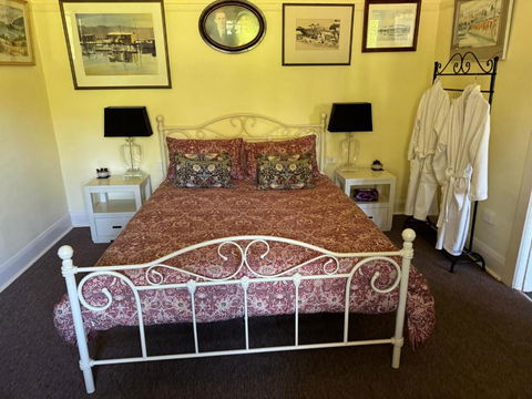 River Front Estate - Dalby Accommodation 1