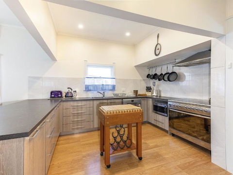 River View Cottage - Dalby Accommodation 2