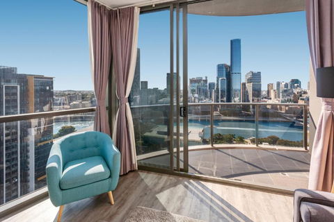 River-View Unit With Rooftop Pool Near Museums - Dalby Accommodation 2