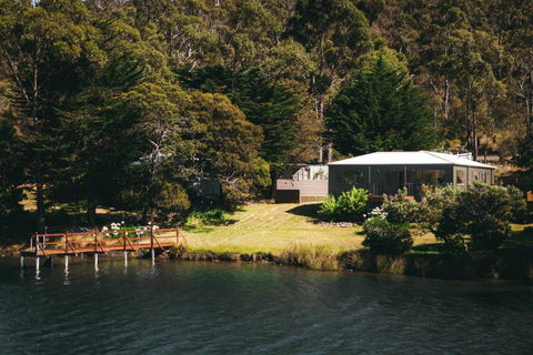 Rivers Edge Retreat - Dalby Accommodation 1