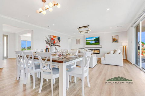 Riverside Meadows - Dalby Accommodation 3
