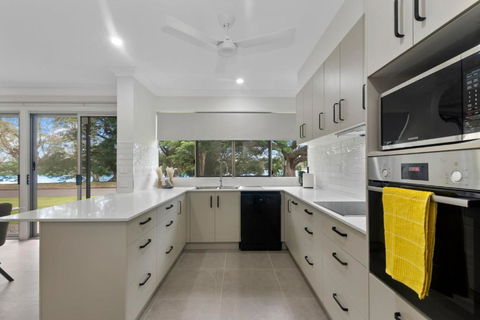 Riverside Serenity - Dalby Accommodation 1