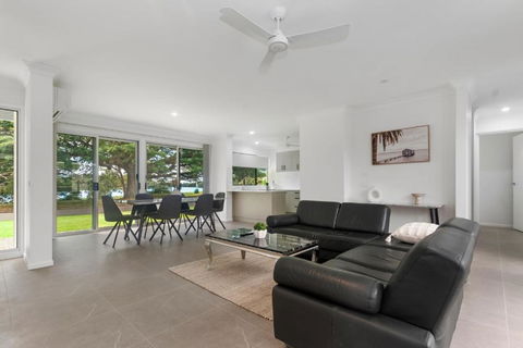 Riverside Serenity - Dalby Accommodation 2