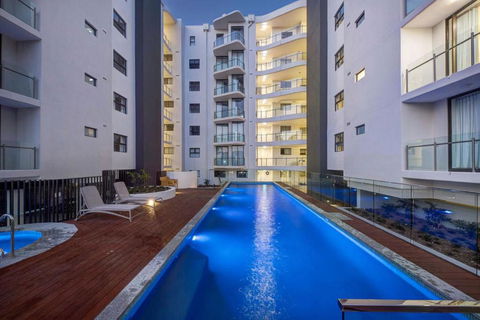 RIVERVIEWS@THECOSMOPOLITAN UNIT20805 - Dalby Accommodation 1