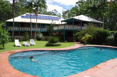 Riviera Bed & Breakfast - Dalby Accommodation 0