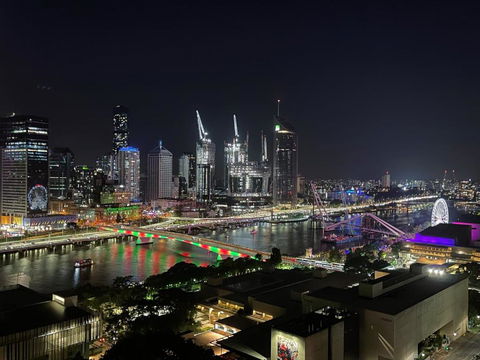 Riverview Haven Prime Spot For NY Fireworks - Dalby Accommodation 1