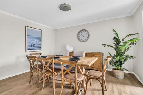 Salty Views - Dalby Accommodation 3