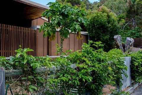 Sand Dweller Holiday Villa Point Lookout - Dalby Accommodation 1