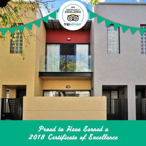 RNR Sturt Holiday Home - Dalby Accommodation 1