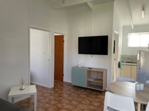 Robe Nampara Cottages - Dalby Accommodation 2