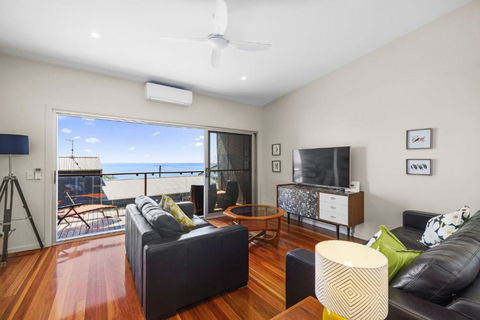 Rock Ledge - Dalby Accommodation 2