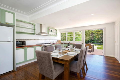Rodova Cottage - Dalby Accommodation 2
