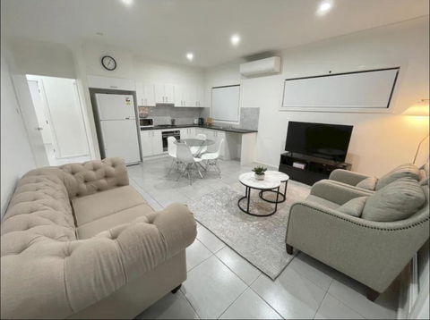 Rosehill Guest House - Dalby Accommodation 1