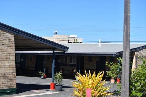 Royal Residences Rockhampton - Dalby Accommodation 3