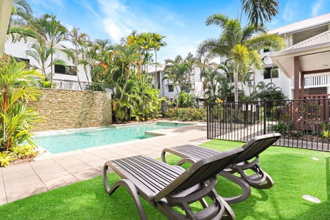 Royal Pavillions City Escape - Dalby Accommodation 1