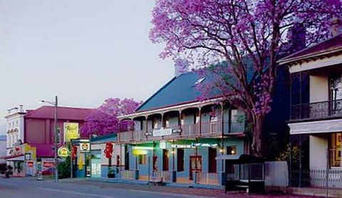 Royal Hotel Singleton - Dalby Accommodation 0