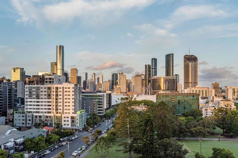 Russell St. Retreat Near Brisbane Convention Centre - Dalby Accommodation 1