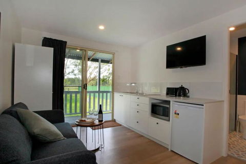Sahara Trails Studio WiFi Air Conditioning Horse Riding And Much More - Dalby Accommodation 1