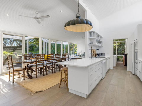 Sail Away Portsea Classic - Dalby Accommodation 0