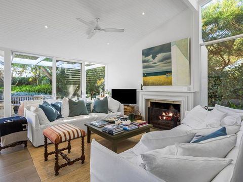 Sail Away Portsea Classic - Dalby Accommodation 1