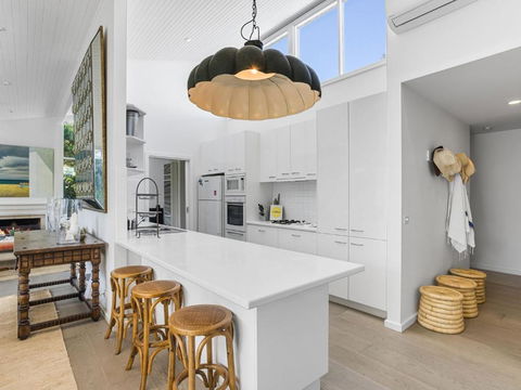 Sail Away Portsea Classic - Dalby Accommodation 3