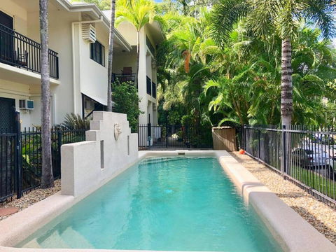 Salt & Sand - Tropical Oasis Footsteps To Beach - Dalby Accommodation 0