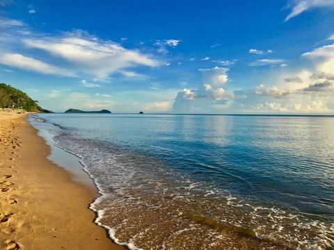 Salt & Sand - Tropical Oasis Footsteps To Beach - Dalby Accommodation 3