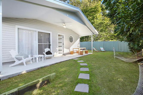 Salty Kisses Holiday House - Dalby Accommodation 0